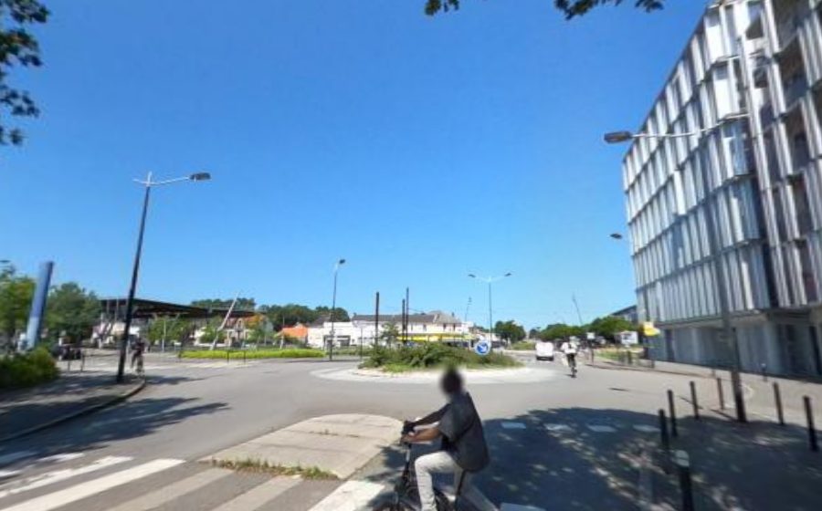 Vue du Rond-point anonyme n°183418713
