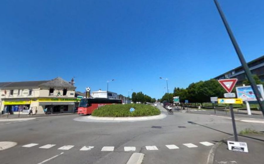 Vue du Rond-point anonyme n°183418714
