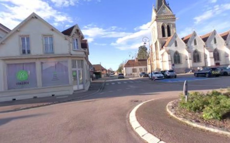 Vue du Rond-point anonyme n°183478486