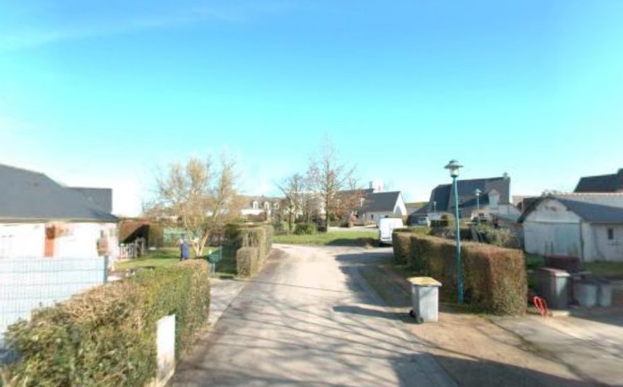 Vue du Rond-point anonyme n°183882526