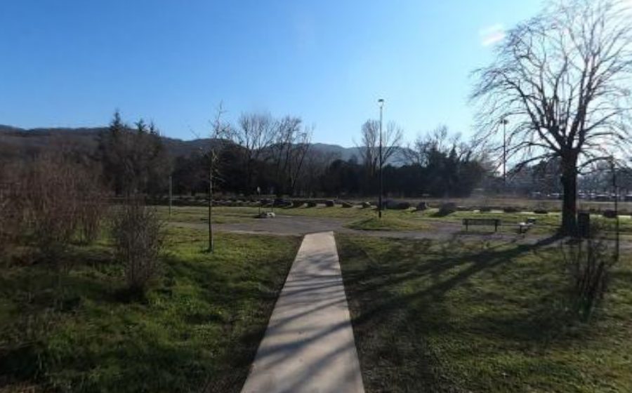 Vue du Rond-point anonyme n°183962743