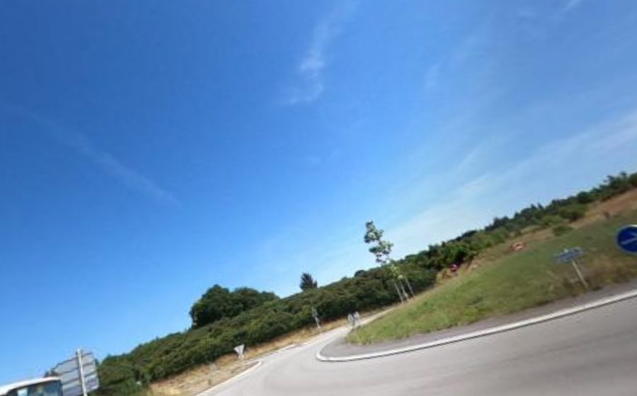 Vue du Rond-point anonyme n°185508688