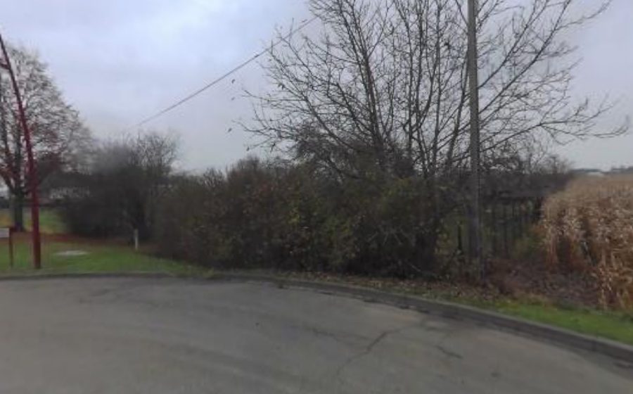 Vue du Rond-point anonyme n°185769603