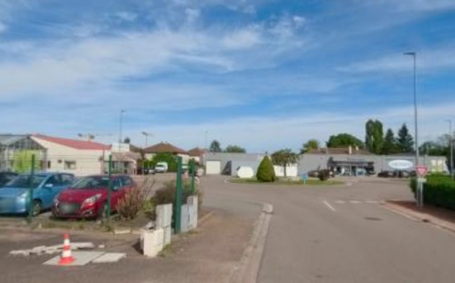 Vue du Rond-point anonyme n°185945036