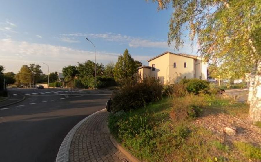 Vue du Rond-point anonyme n°186329724