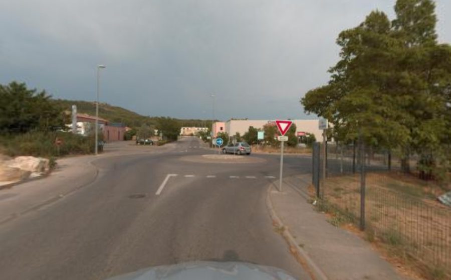Vue du Rond-point anonyme n°186792511