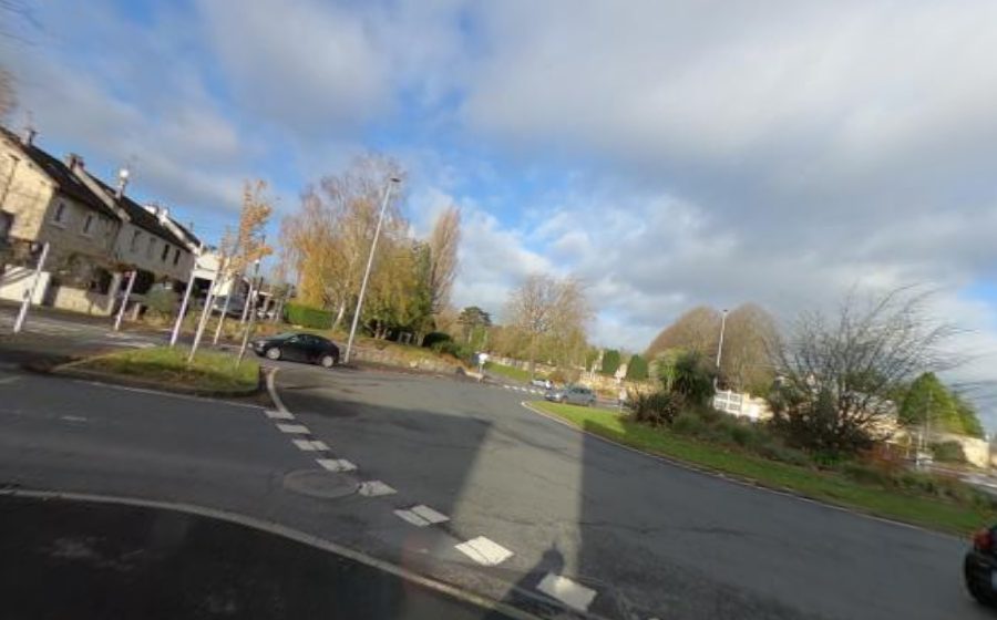 Vue du Rond-Point des victimes civiles caennaises de la Bataille de Normandie