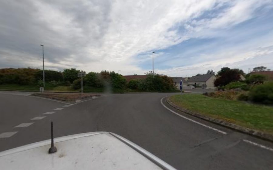 Vue du Rond-point anonyme n°187934912