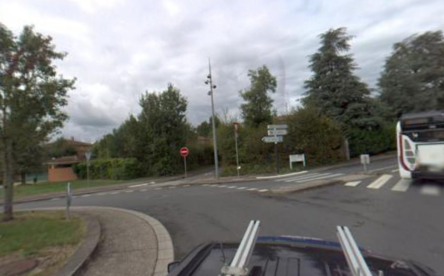 Vue du Rond-point anonyme n°18831629