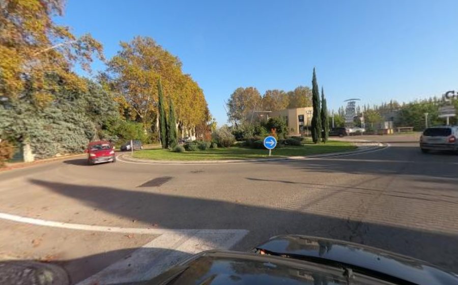 Vue du Rond-point anonyme n°188517646
