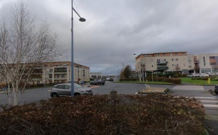 Vue du Rond-point anonyme n°188874943
