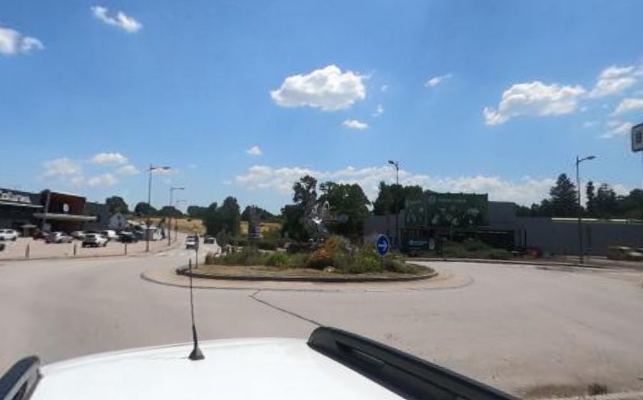 Vue du Rond-point anonyme n°18931543