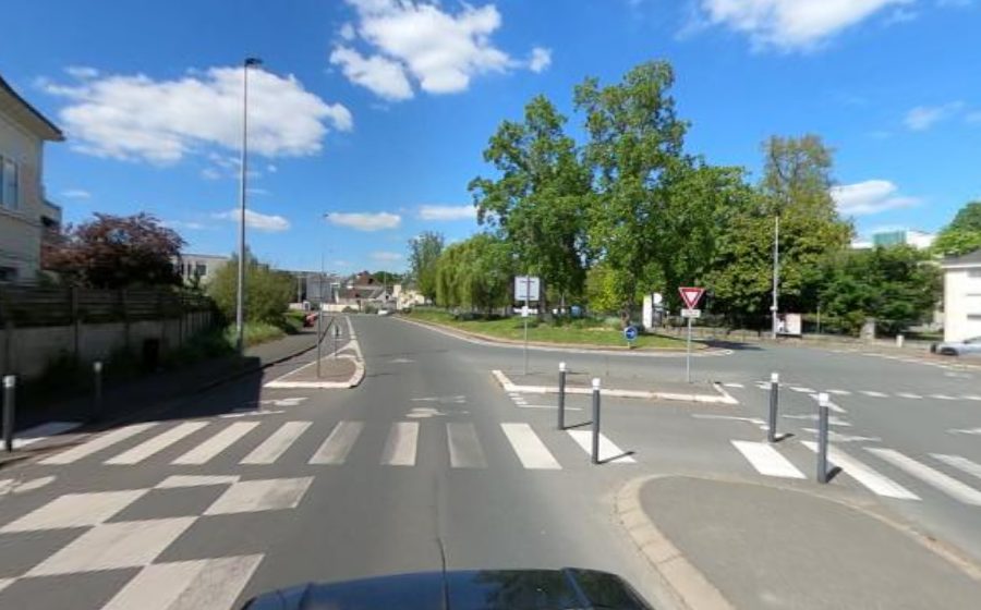 Vue du Rond-point anonyme n°189645542