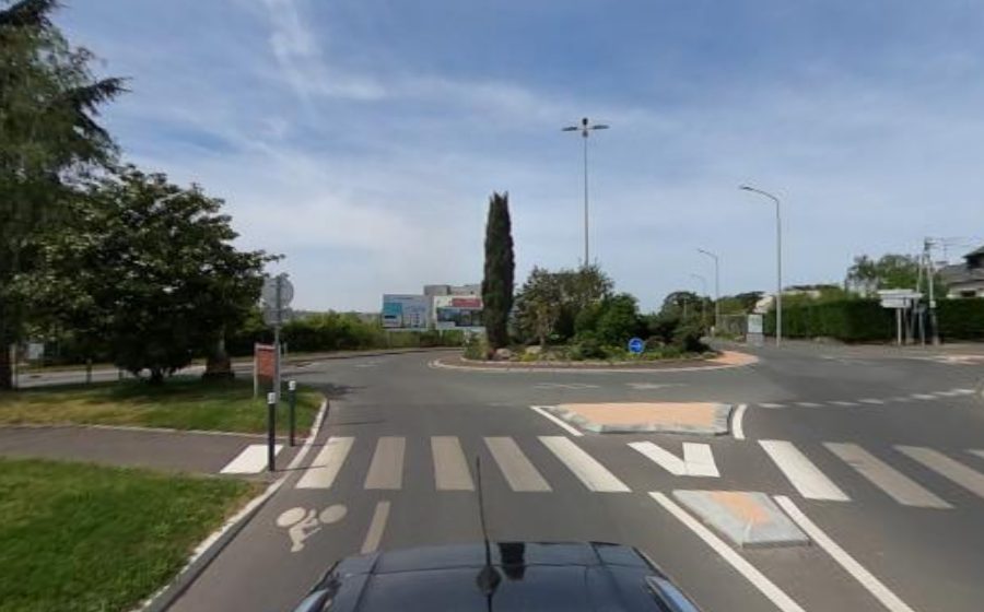 Vue du Rond-point anonyme n°190746606
