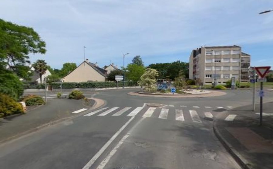 Vue du Rond-point anonyme n°190764916
