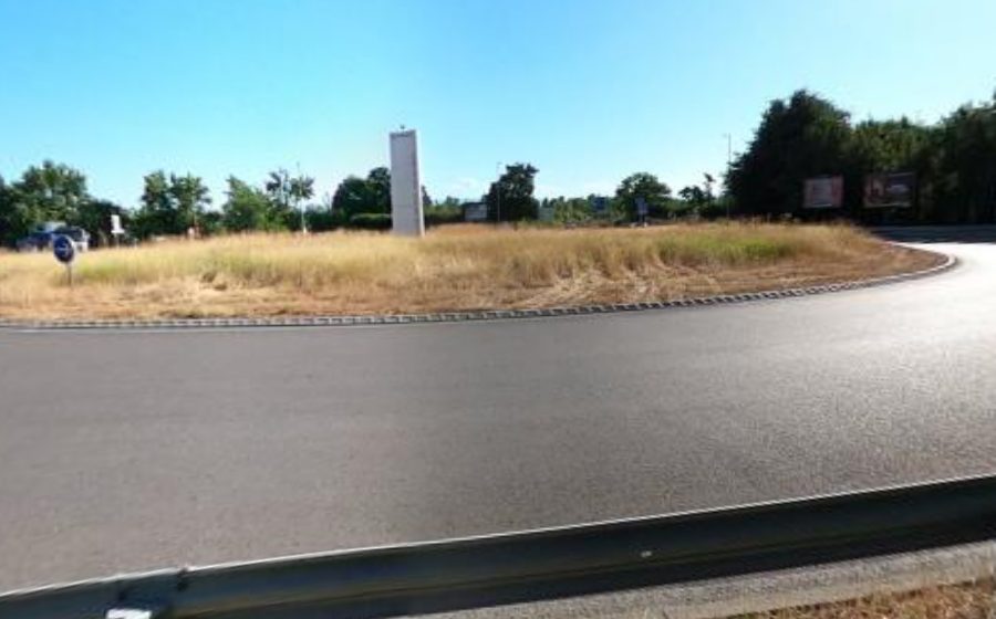 Vue du Rond-point anonyme n°192658807