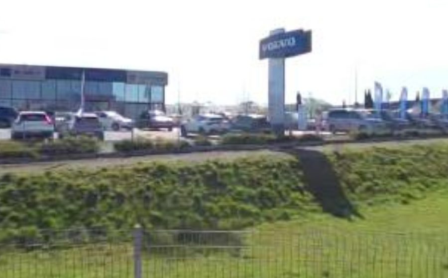 Vue du Rond-point anonyme n°193296434