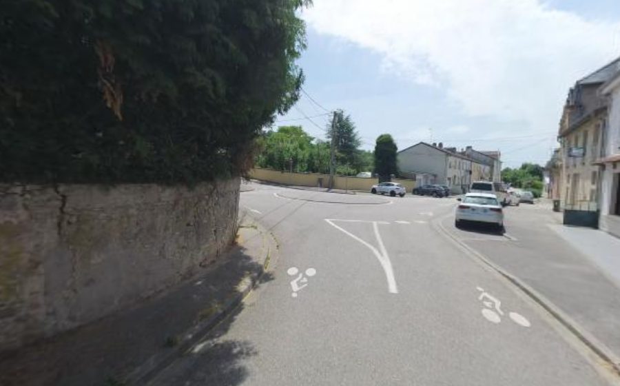 Vue du Rond-point anonyme n°194897538