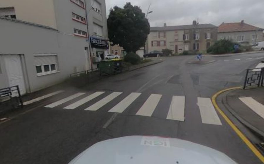 Vue du Rond-point anonyme n°195508812