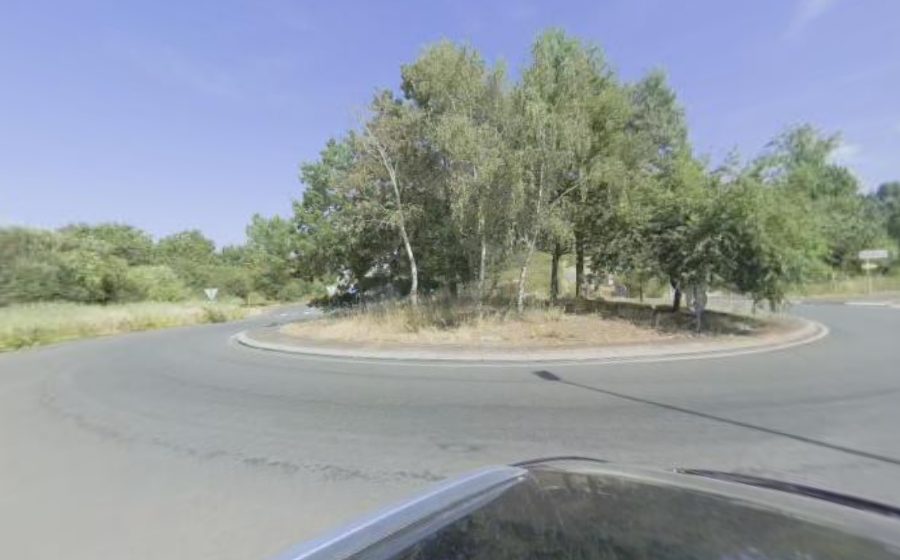 Vue du Rond-point anonyme n°196318885