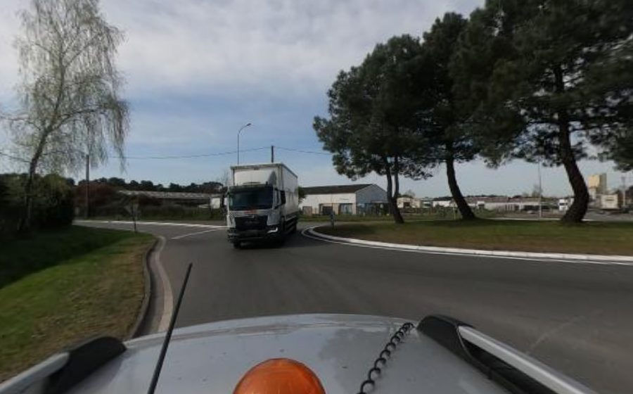 Vue du Rond-point anonyme n°196844714
