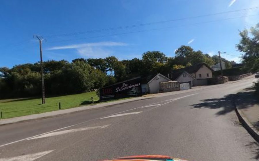 Vue du Rond-point anonyme n°196861372