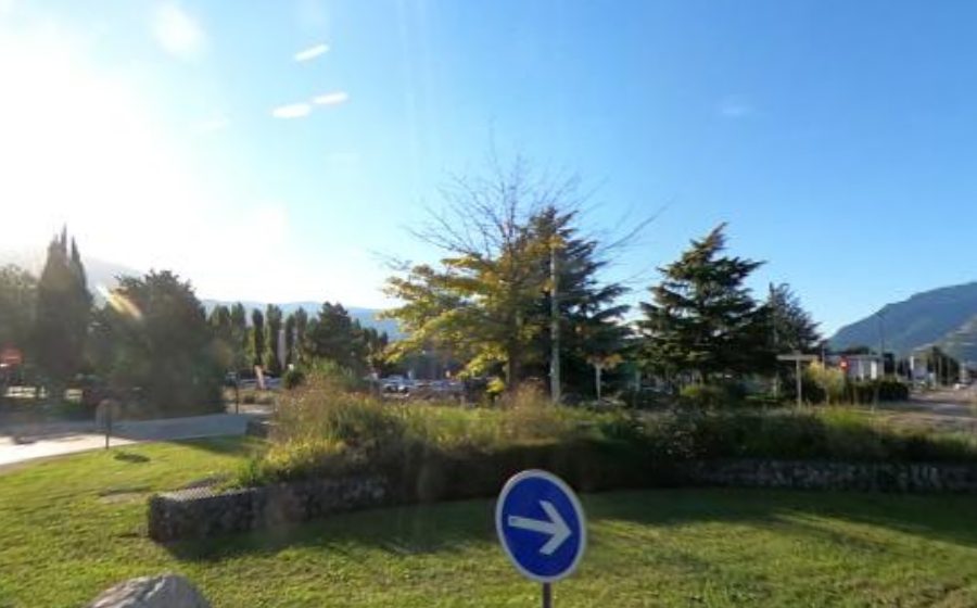 Vue du Rond-point anonyme n°197431198