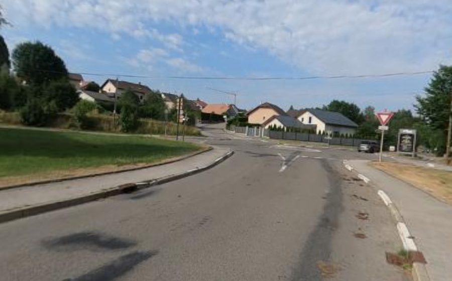 Vue du Rond-point anonyme n°198025550