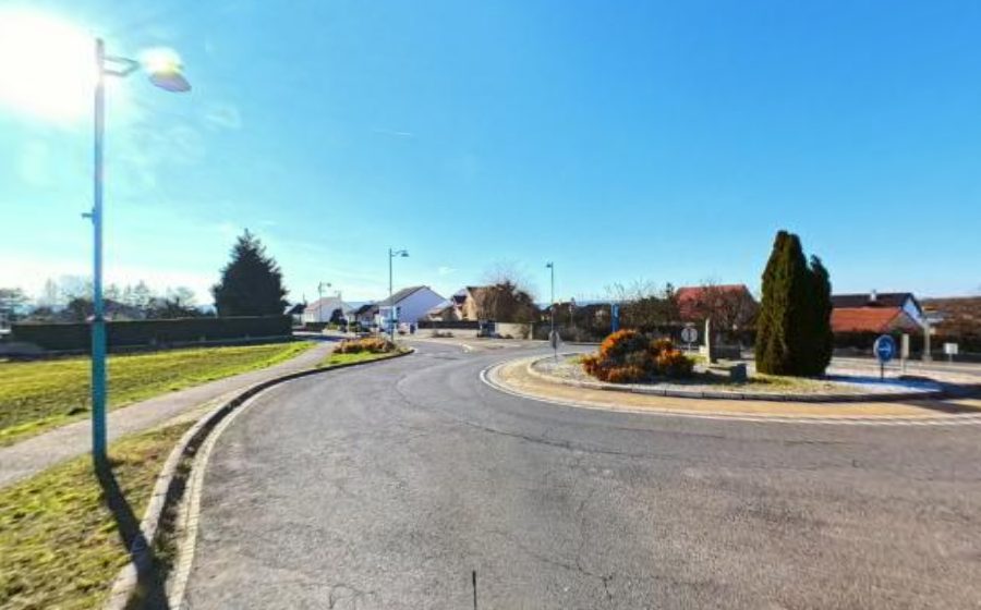 Vue du Rond-point anonyme n°199772522