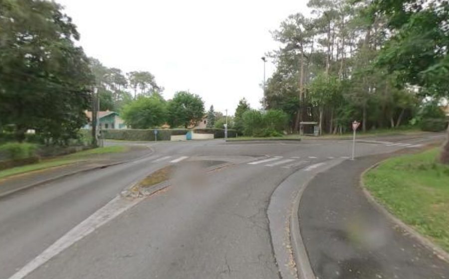 Vue du Rond-point anonyme n°203346452