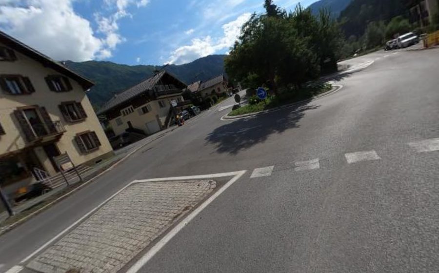 Vue du Rond-point anonyme n°203798451