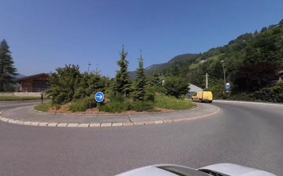 Vue du Rond-point anonyme n°203896873