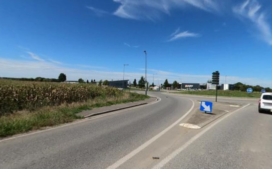 Vue du Rond-point anonyme n°206499824