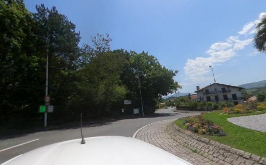 Vue du Rond-point anonyme n°207765630