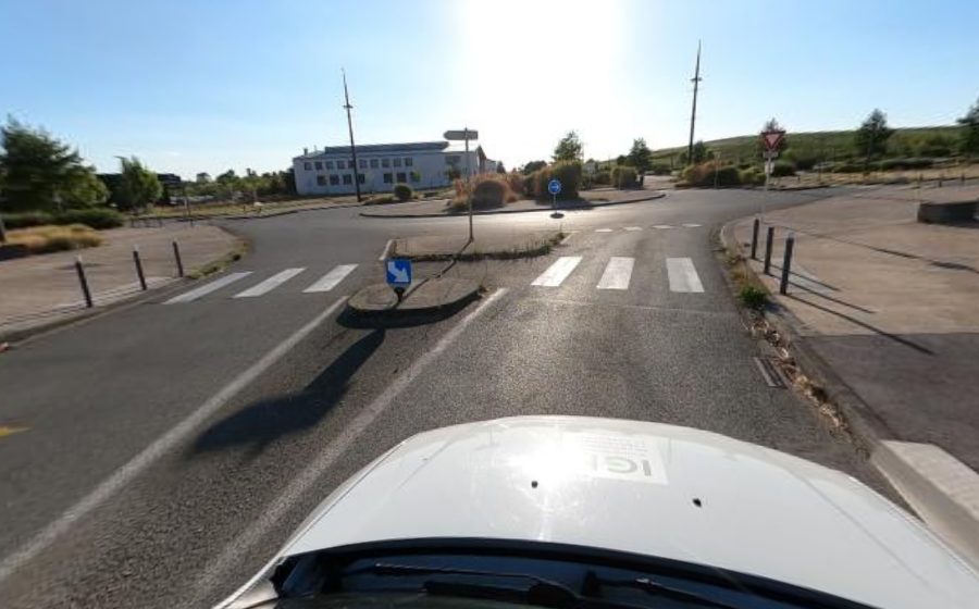 Vue du Rond-point anonyme n°209686642