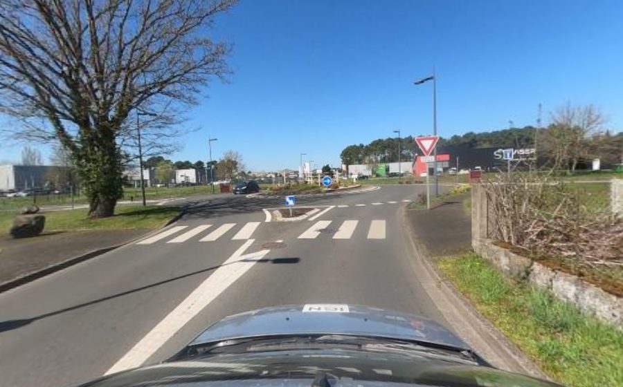 Vue du Rond-point anonyme n°210211409