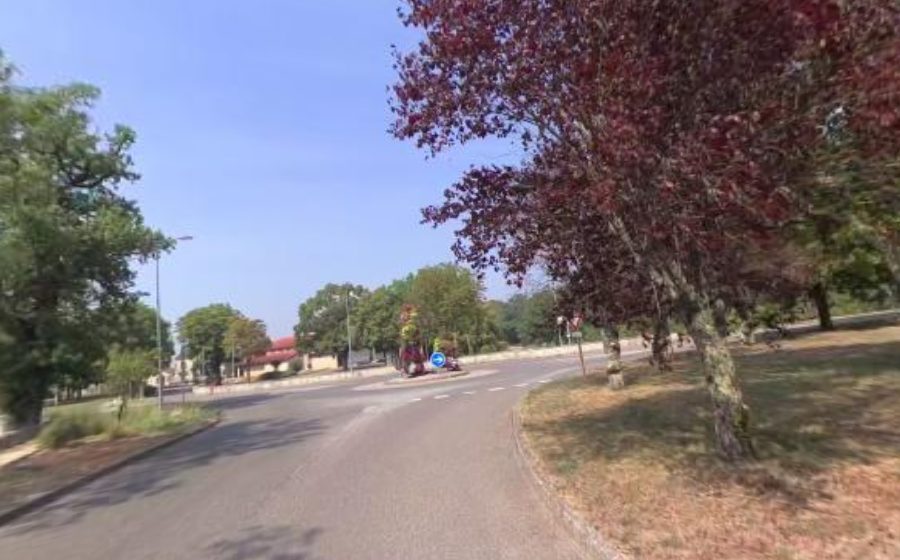 Vue du Rond-point anonyme n°210216283