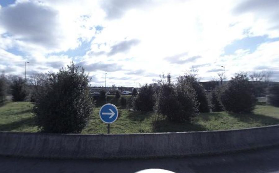 Vue du Rond-point anonyme n°210564764