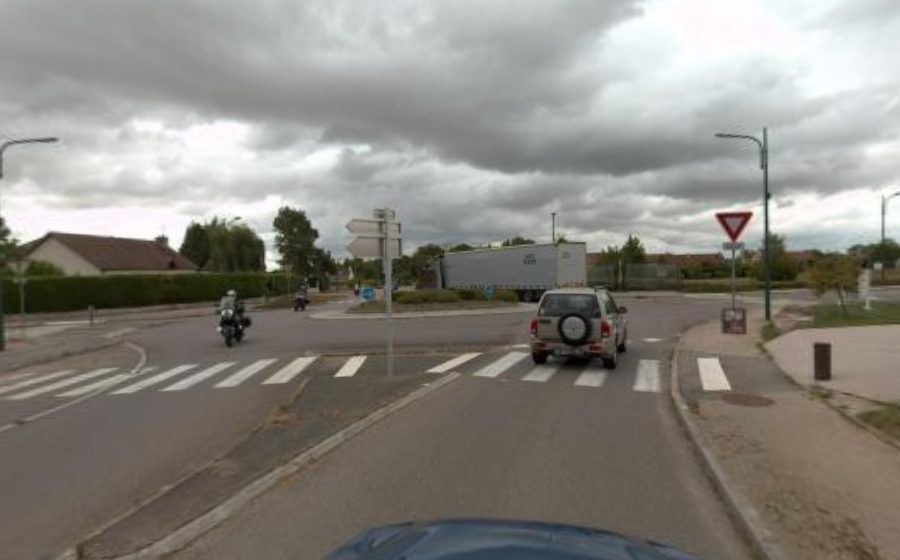 Vue du Rond-point anonyme n°211299727