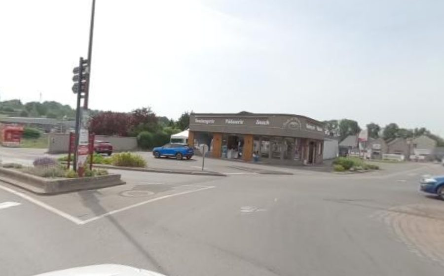 Vue du Rond-point anonyme n°214448144