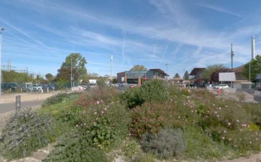 Vue du Rond-Point Louis Bréfeil