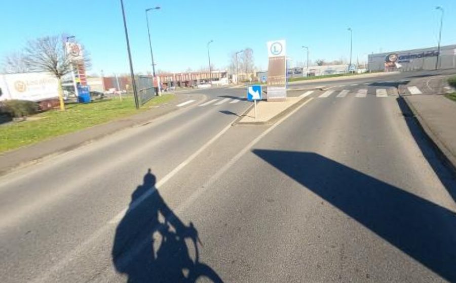 Vue du Rond-point anonyme n°217542301