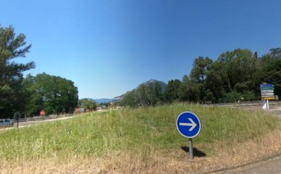Vue du Rond-point anonyme n°217776968