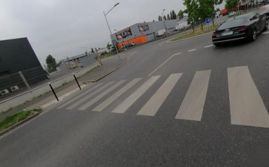 Vue du Rond-point anonyme n°219303196
