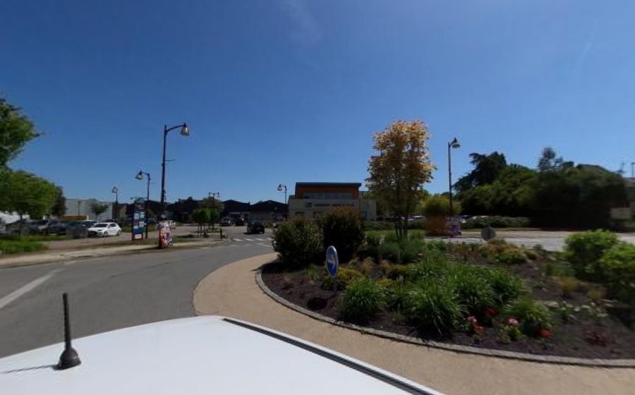 Vue du Rond-point anonyme n°219330756