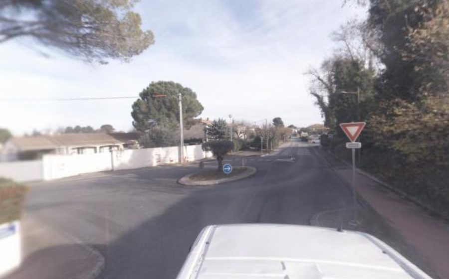 Vue du Rond-point anonyme n°219468532