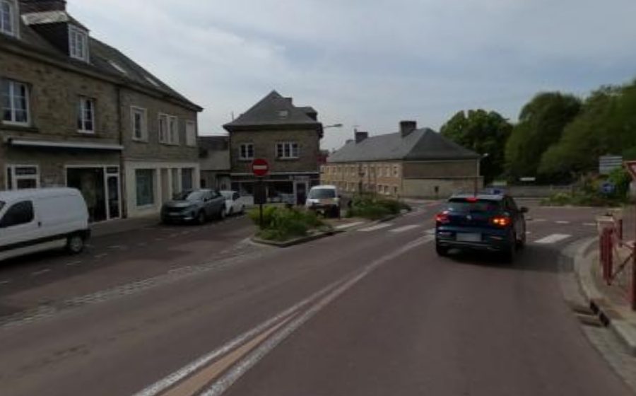 Vue du Rond-point anonyme n°221407158