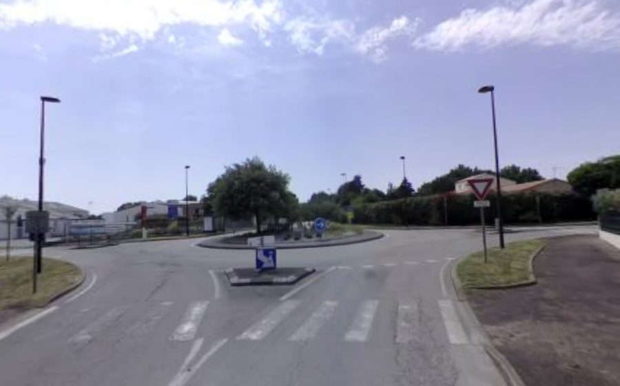 Vue du Rond-point anonyme n°222321928