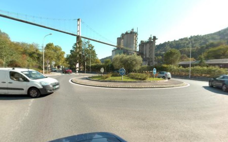 Vue du Rond-point anonyme n°222363087