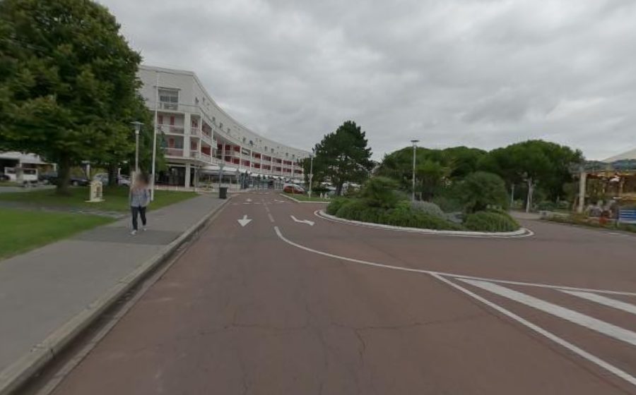 Vue du Rond-point anonyme n°223220848
